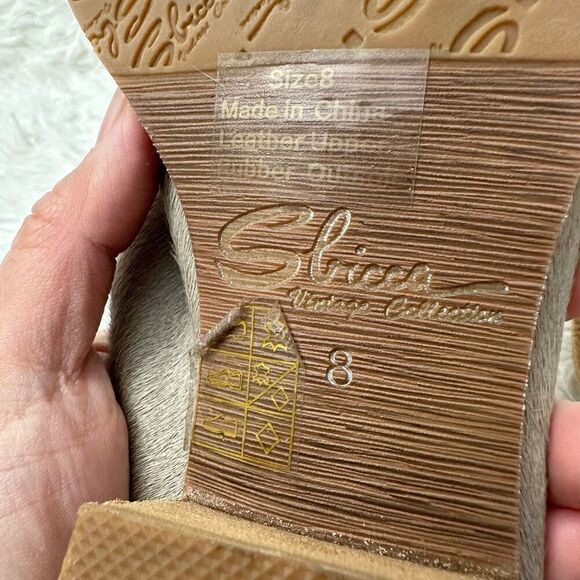 Sbicca Gray Leather Almond Toe Heeled Slip-on Mules Clogs size 8 Faux Fur - Picture 9 of 10